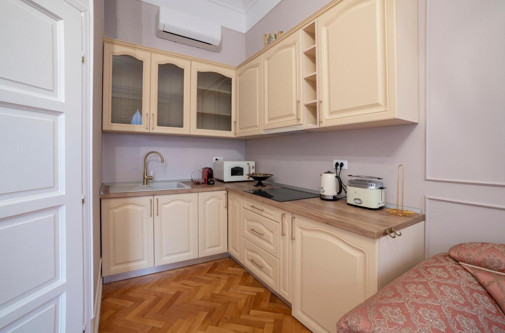 אורדאה Aesthetic Pleasure - Central Downtown Apartments מראה חיצוני תמונה