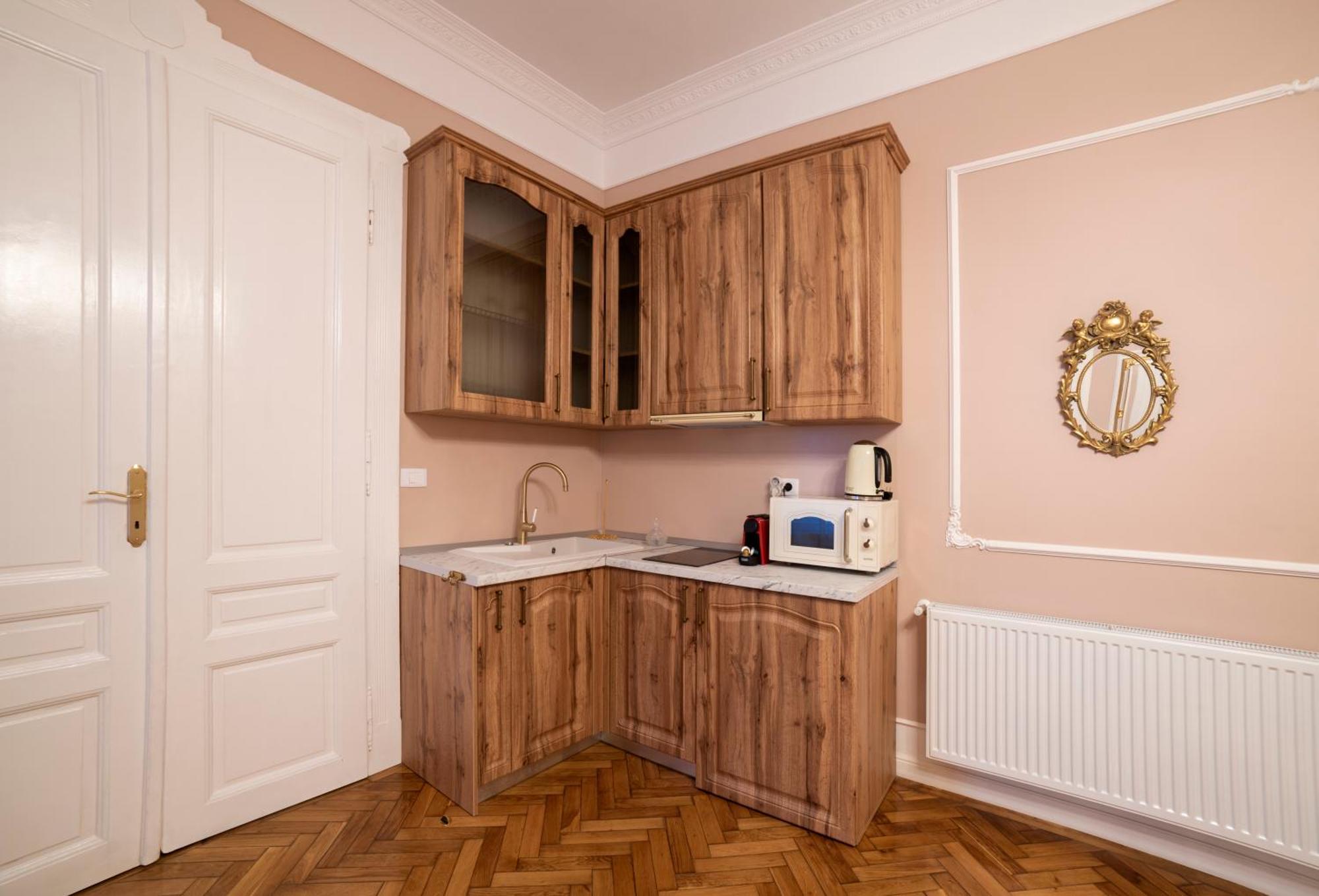 אורדאה Aesthetic Pleasure - Central Downtown Apartments מראה חיצוני תמונה