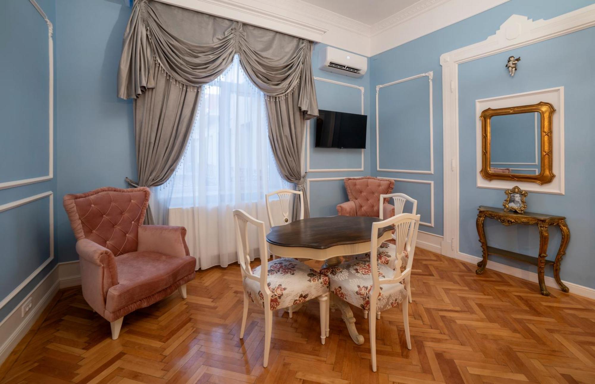 אורדאה Aesthetic Pleasure - Central Downtown Apartments מראה חיצוני תמונה